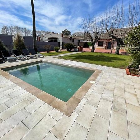 Molí den burch Santa Eulalia de Ronsaná Exterior foto